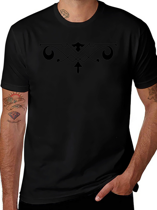 Camiseta Negra con Diseño Ornamental Abstracto