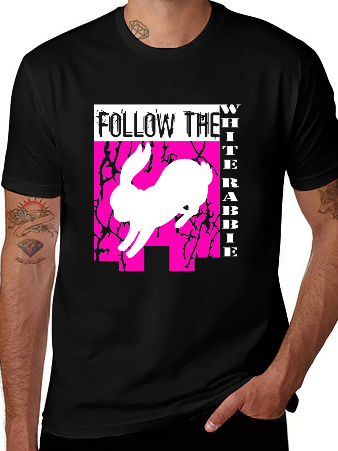 Camiseta Sigue al Conejo Blanco Estilo Gráfico